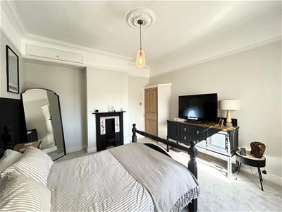 Picture 11